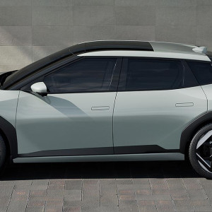  Kia EV4 Sedan Long Range FWD